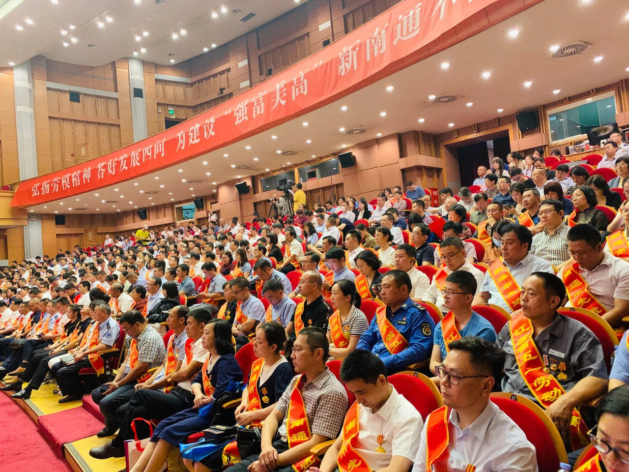 u球体育直播 - 全球赛事·极速直击